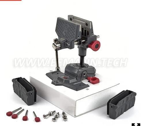 قاعدة تثبيت الاسلحة للفك و التنظيف The Master Gun...