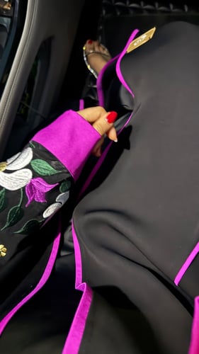 عباية تطريز بنكي