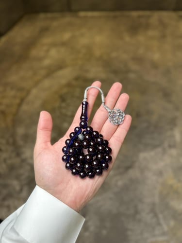 سبحة زعفرانية