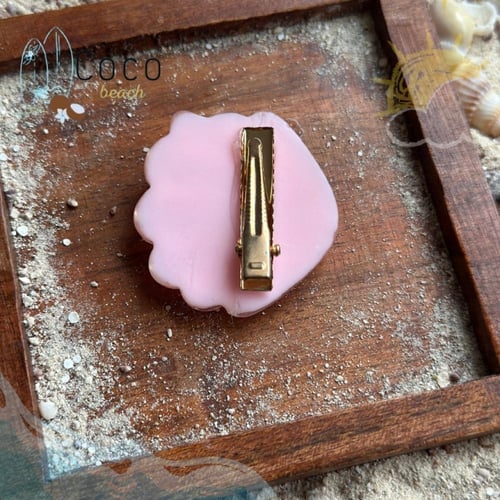 مشبك شعر صدف وردي