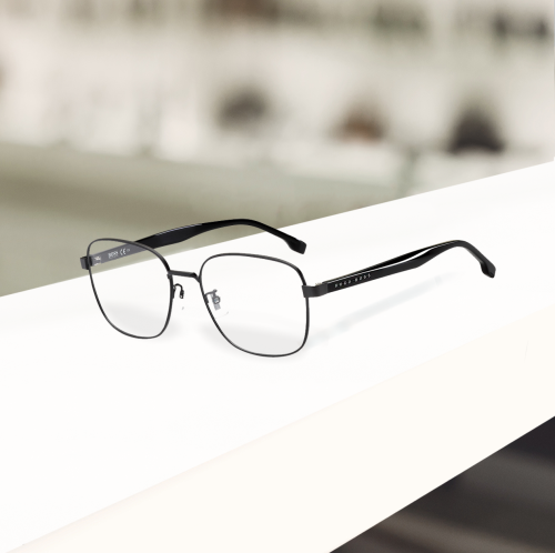 نظارة طبية هوجو بوس رجالي إطار اسود