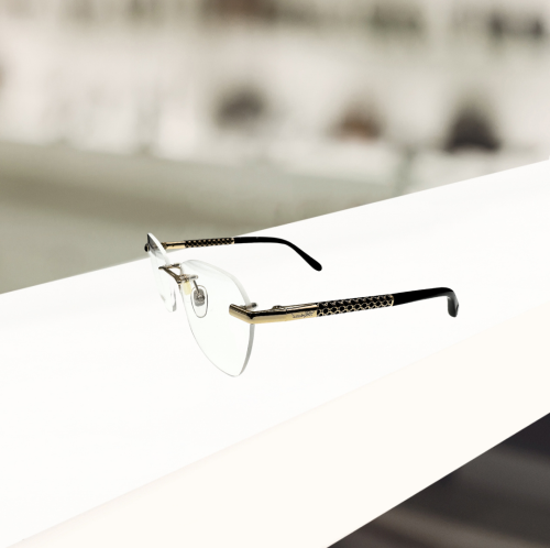 نظارة طبية شوبارد نسائية اسود و ذهبي