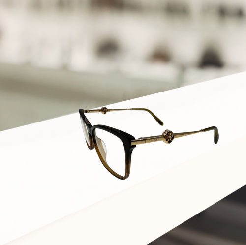 نظاره طبية شوبارد للنساء إطار اسود وذهبي