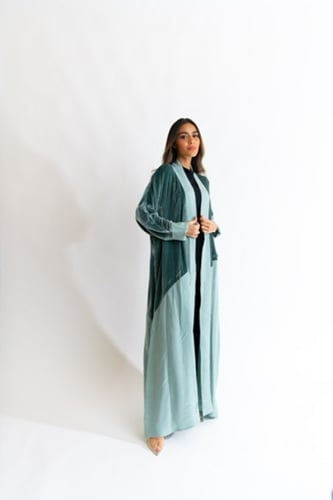 Velvet \ in Canal Blue