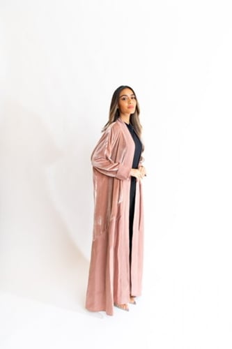 Velvet \ in Nude Pink