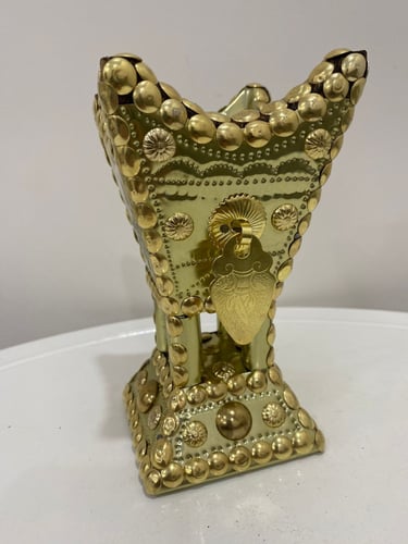 مبخرة صغيرة | بأسمك أو بأسم من تحب