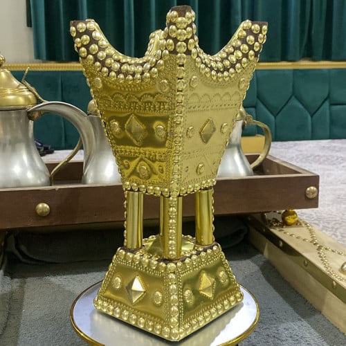 مبخرة حايلية ذهبية