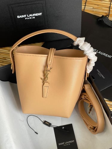 شنطة سان لوران