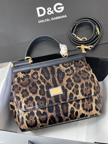 شنطة دولتشي اند قابانا