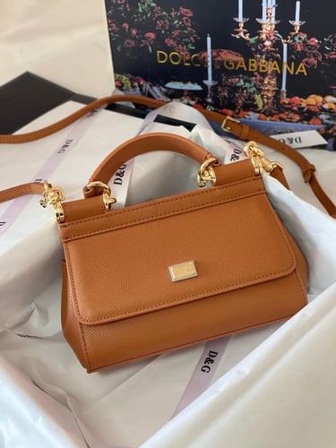 شنطة دولتشي اند قابانا