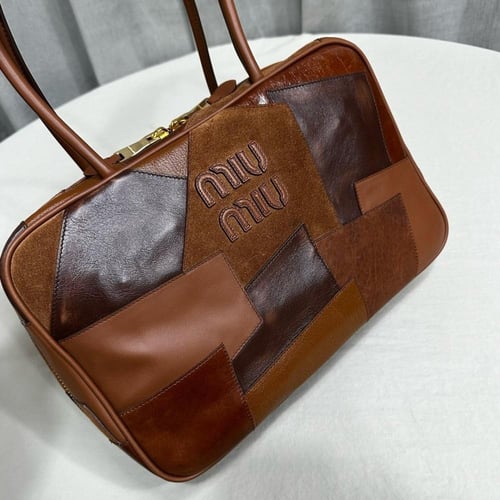 شنطة ميو ميو