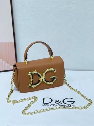 شنطة دولتشي اند قابانا