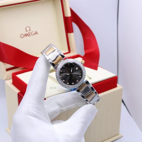 ساعة اوميقا