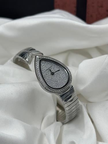 Chaumet Joséphine Aigrette Pavé Dial Ladies Watch