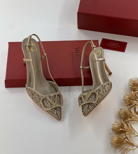 كعب فالنتينو