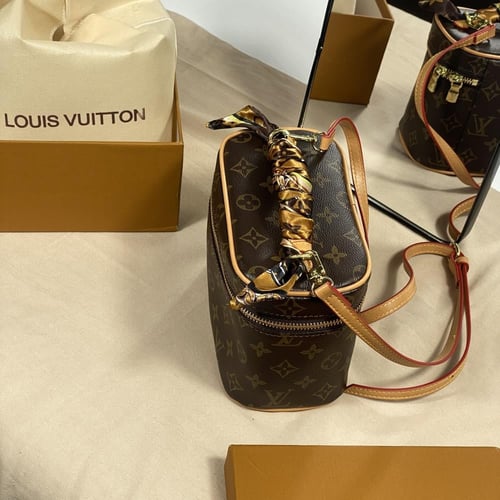 شنطة لويس فيتون