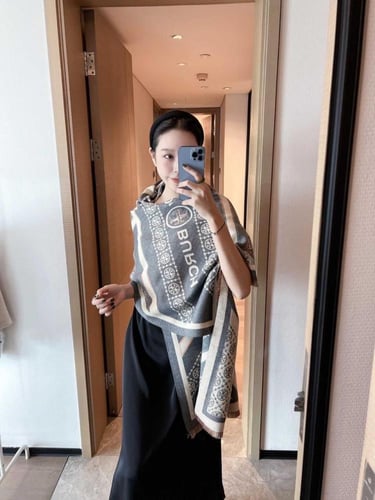 شال توري بورش