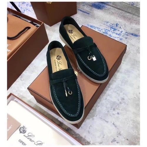 حذاء لورو بيانا