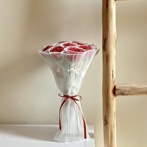 بوكيه ورد أحمر