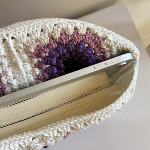 شنطة كُتب/ايباد