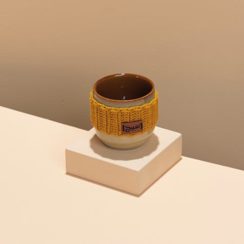 كوب مع ماسك