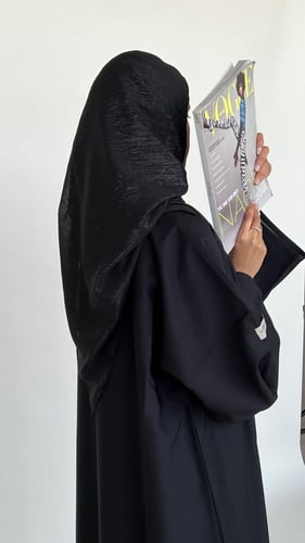 طرحة لماعة بعدة ألوان