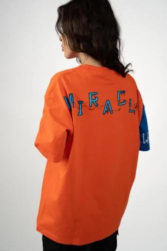 تي شيرت برتقالي T-SHIRT