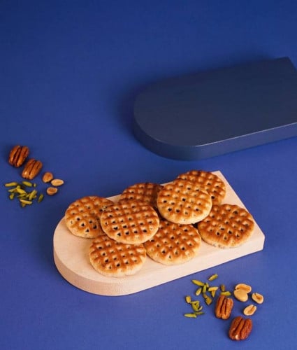 معمول بر بالمكسرات بدون سكر