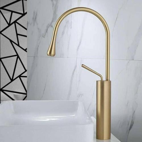 خلاط مغسلة ديكور طويل لون ذهبي مطفي