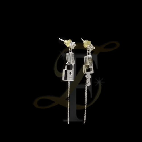 حلق (زركون) فضة عيار 925