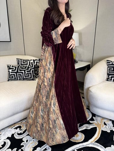 جلابية مخمل كلوش عنابي