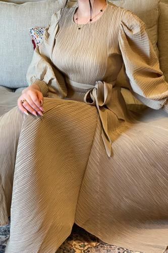 فستان ناعم تكسير لون بيج