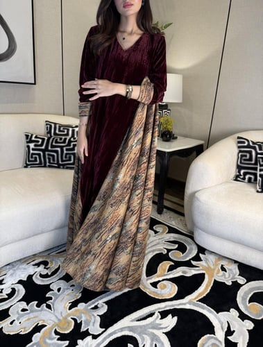 جلابية مخمل كلوش عنابي