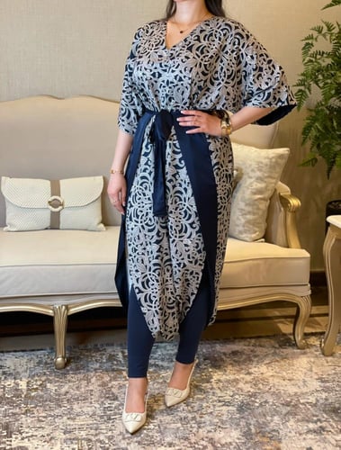 جلابية لف تصميم بلوزة طويلة كحلي