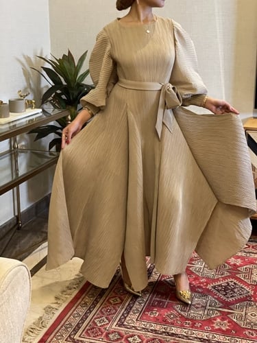 فستان ناعم تكسير لون بيج