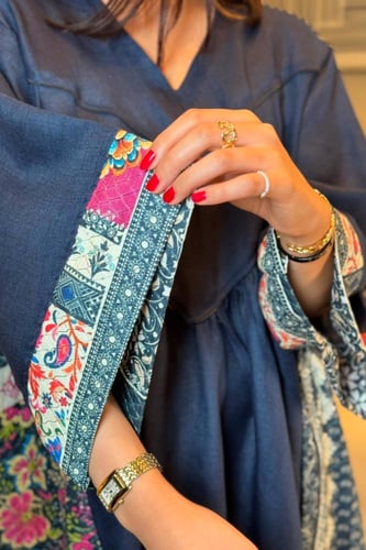 جلابية لنن هندي لون كحلي