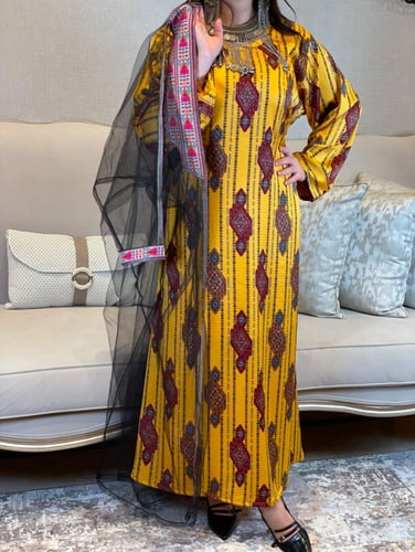 جلابية بطبقتين شعبي معاصر لون اصفر