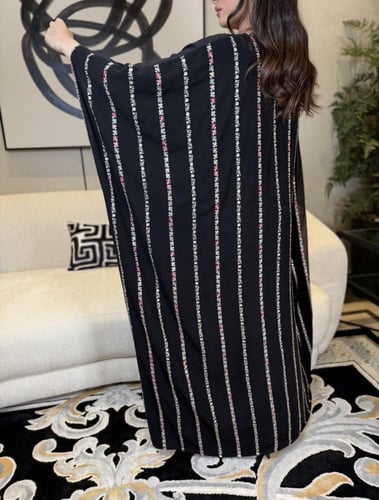 جلابية واسعة شيفون ولنن بربطة من الداخل أسود