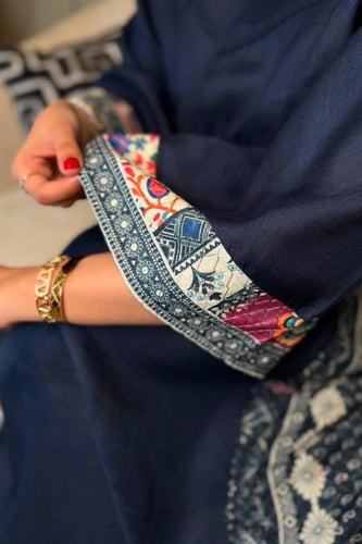 جلابية لنن هندي لون كحلي