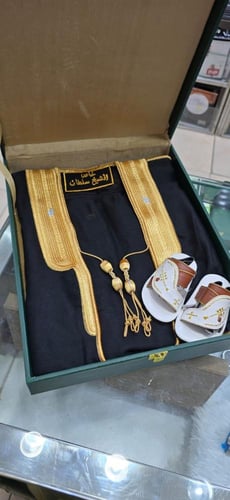 بشت ملكي +تاق اسم+ بوكس ملكي