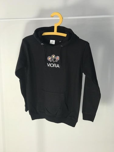 بلوفر فيورا