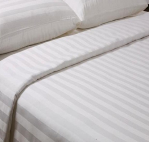 غطاء لحاف أبيض مفرد ديلوكس 210×245 سم