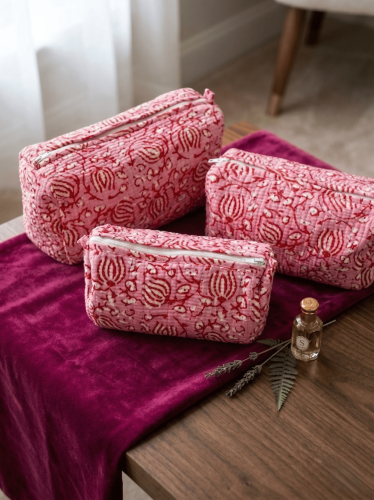 Set of quilted bags: 8