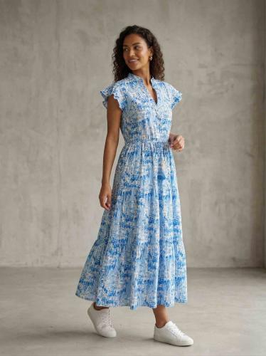 Dress:10