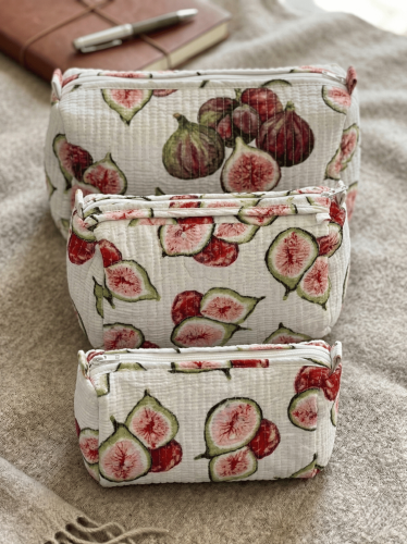 Set of quilted bags: 22