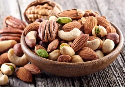 Luxury mixed nuts (one kilogram)