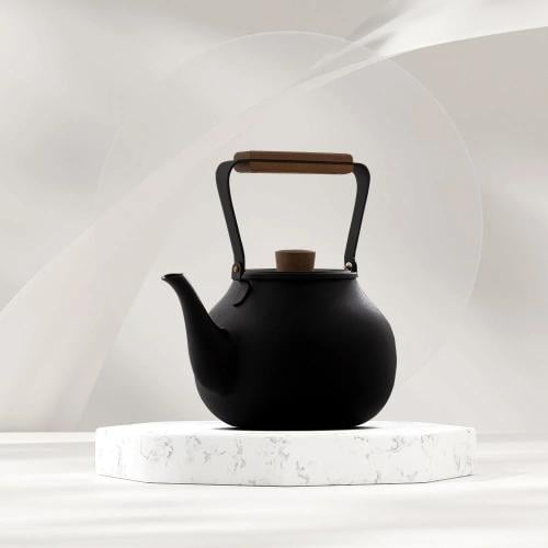 إبريق ميازاكي (اسود أو فينتج او عاكس)