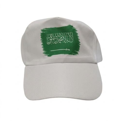 كاب أبيض بالعلم السعودي