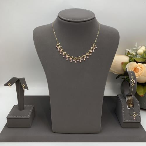 طقم شبكه ناعم باللون الوردي عيار 18 الوزن 6.9