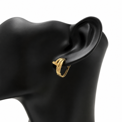 Italian ring with diamond design, 18 karat, weight 4.6
